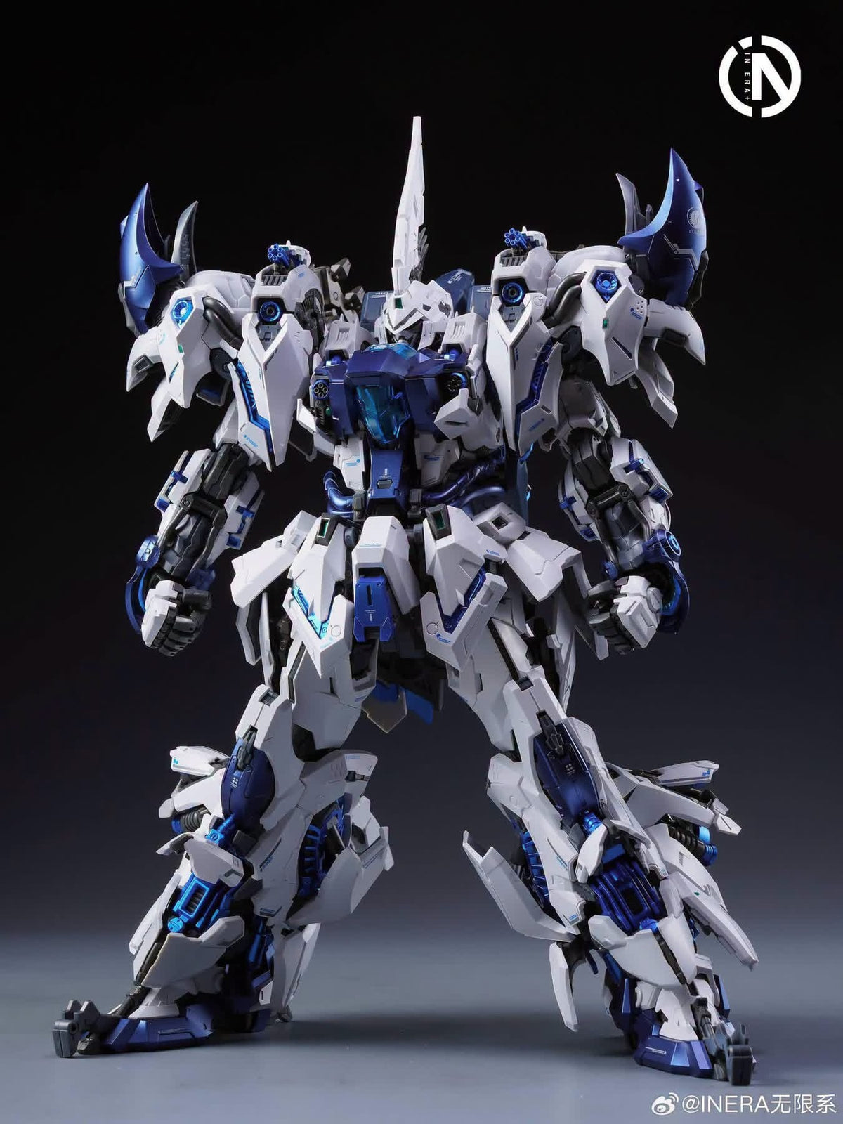 In Era+ RMD series 1/100 scale Lizard Polar Shark version Model kit