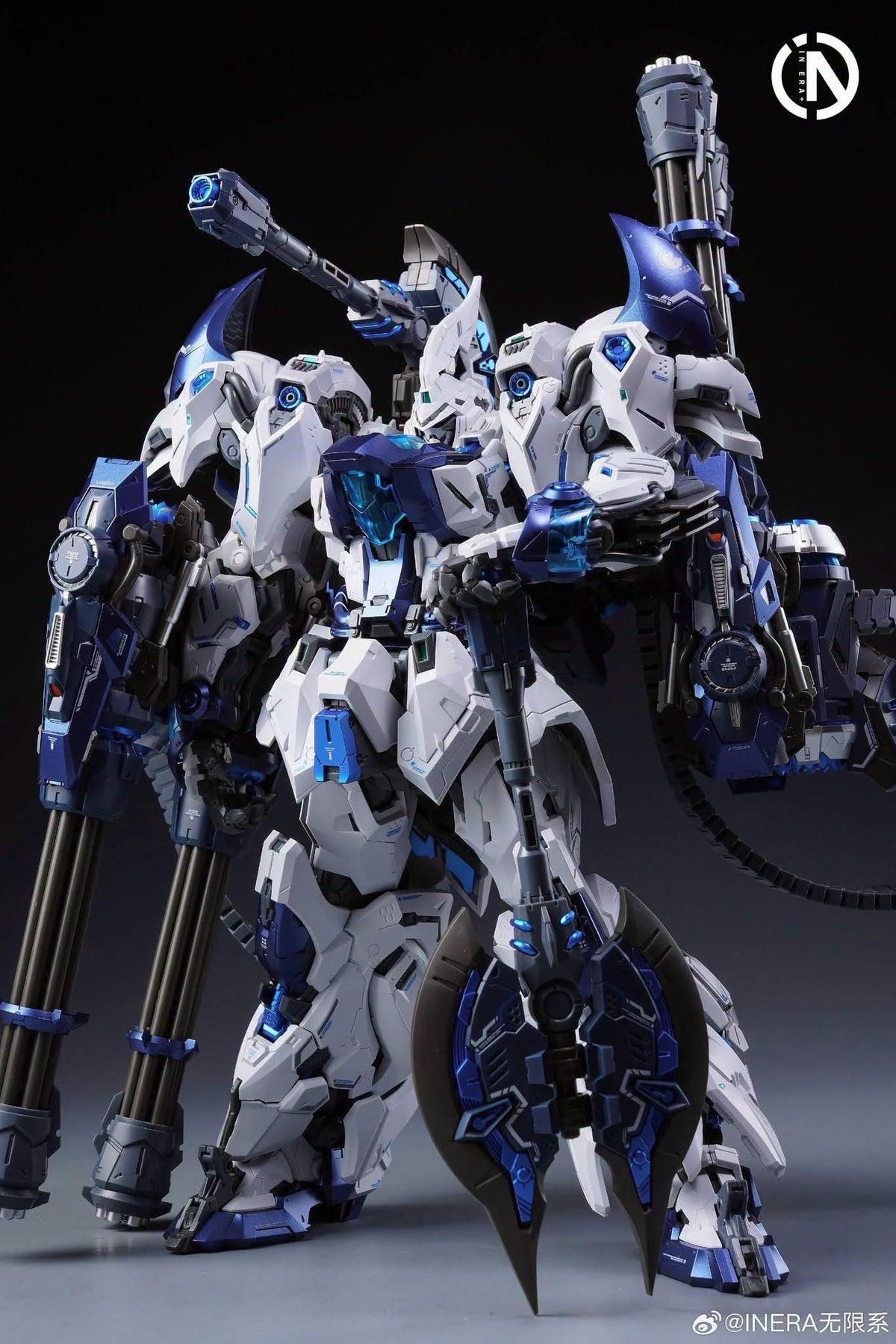 In Era+ RMD series 1/100 scale Lizard Polar Shark version Model kit