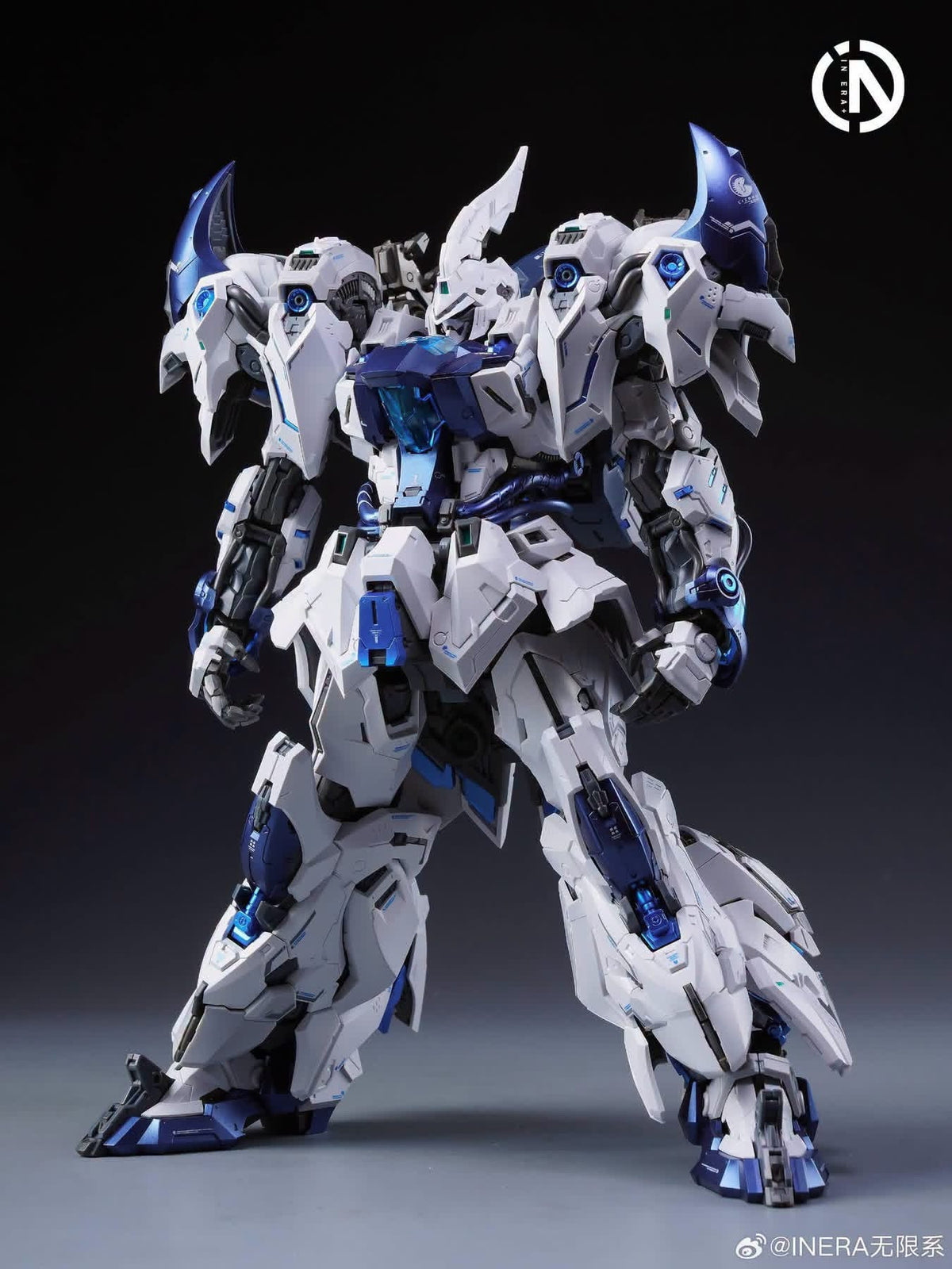 In Era+ RMD series 1/100 scale Lizard Polar Shark version Model kit