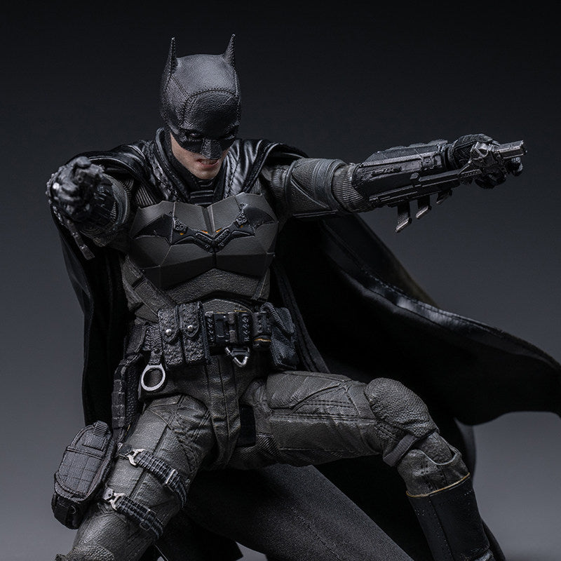 INART ACTION The Batman: Batman Action Figure
